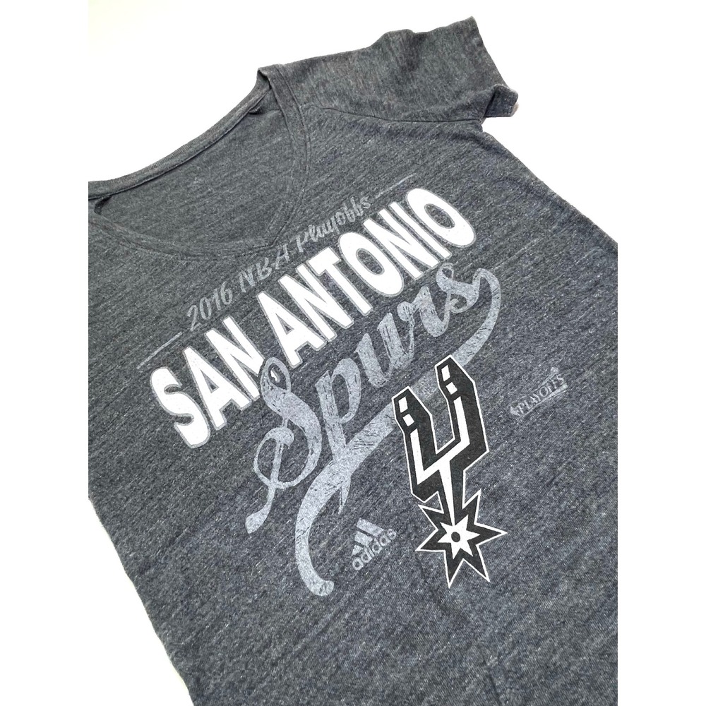 Adidas San Antonio Spurs 2016 NBA Playoffs V-Neck Gray Graphic T-Shirt XS 0286